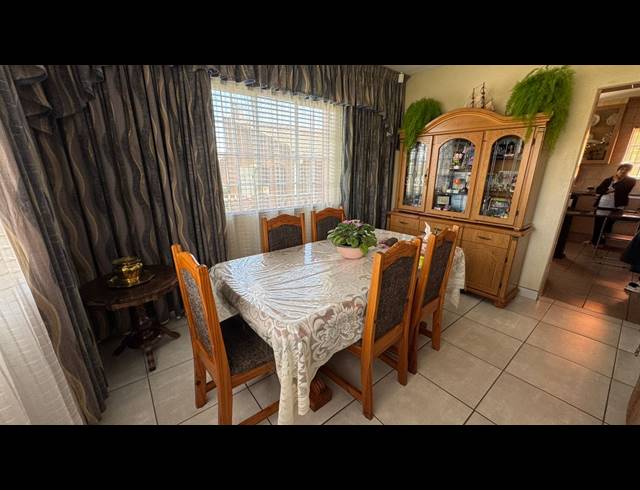 3 BEDROOM HOUSE FOR SALE IN NORTHDALE